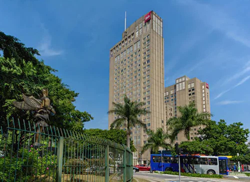 Ibis Guarulhos Hotel Exterior foto